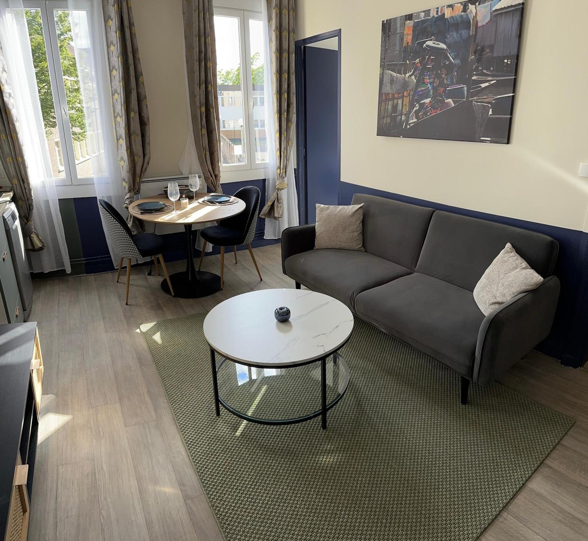 Appartement Tout Confort Ruan Exterior foto